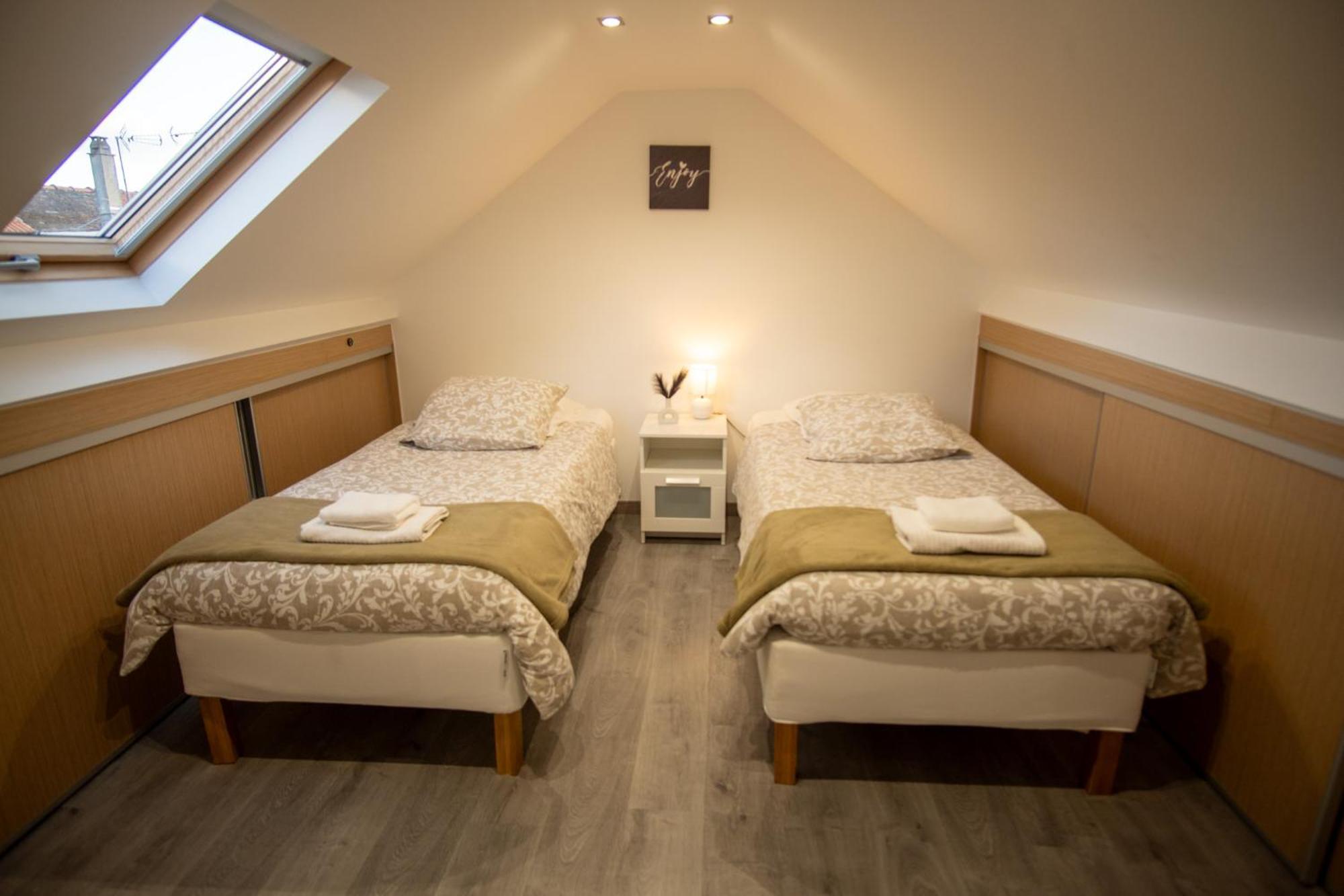 A L'Ombre Du Pin "7" - Spacious T3 Duplex Near Disneyland And Paris, 1-6 Guests Le Pin  Exteriör bild