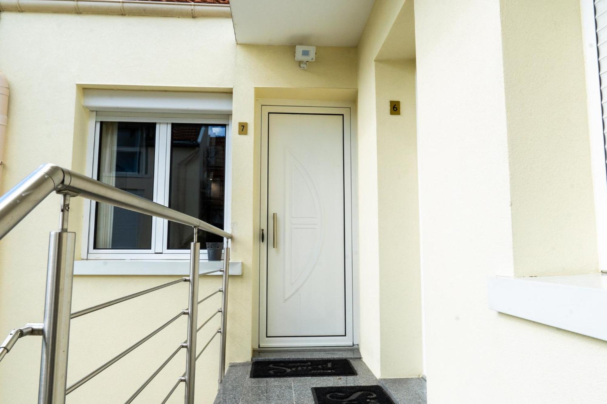 A L'Ombre Du Pin "7" - Spacious T3 Duplex Near Disneyland And Paris, 1-6 Guests Le Pin  Exteriör bild